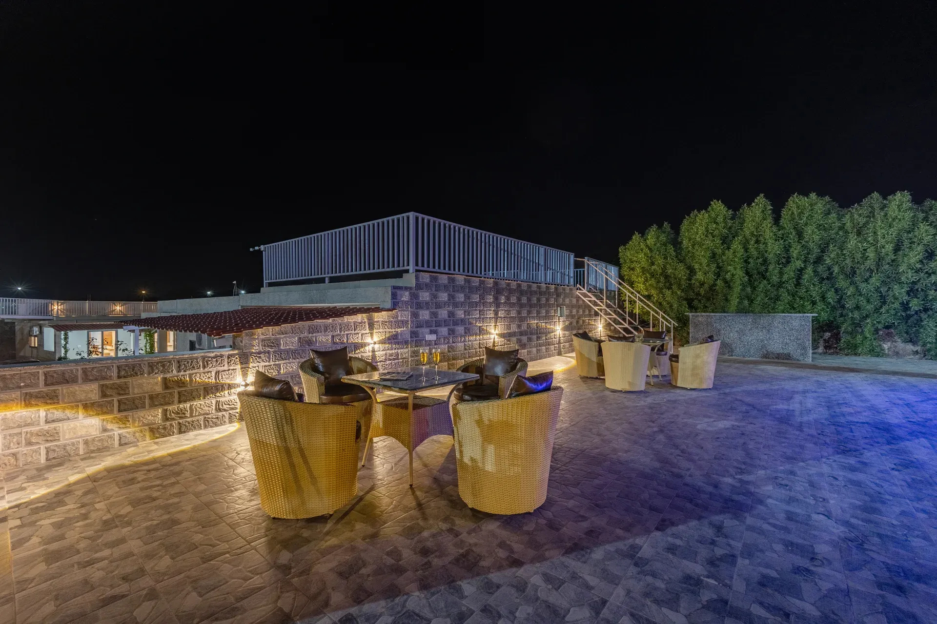 Zenora - 5 BHK Farmhouse in Delhi NCR - ELIVAAS