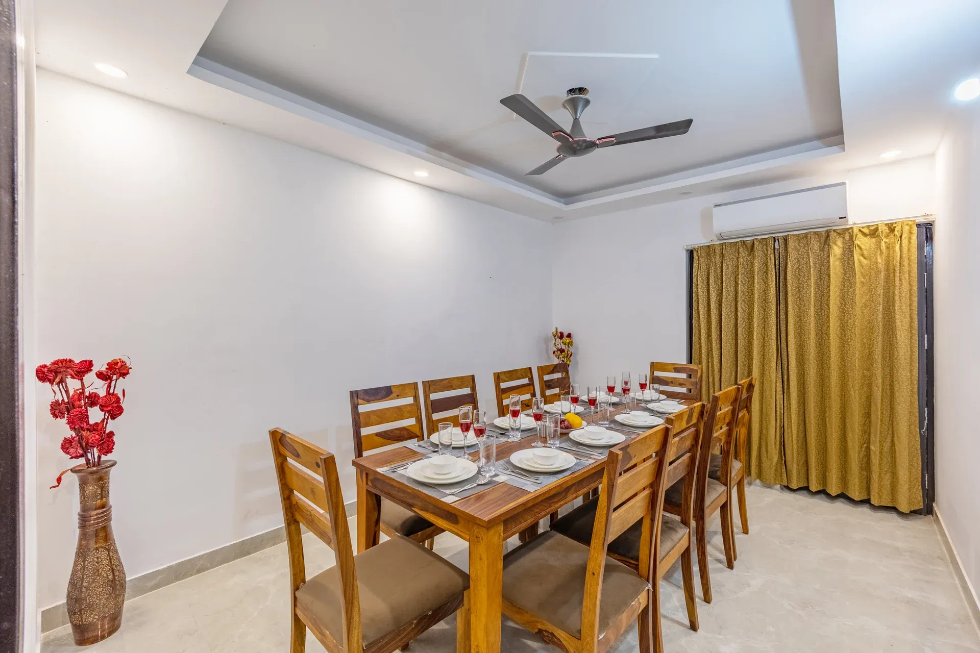 Zenora - 5 BHK Farmhouse in Delhi NCR - ELIVAAS