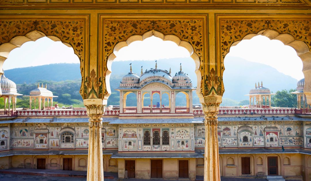 インド旅行ガイドLOVE JAIPUR RAJASTHAN Buy Love Jaipur, Rajasthan Book Online at Low Prices in India